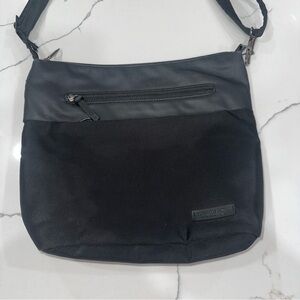 Travelon Anti-Theft Metro Crossbody Bag Black RFID 43414